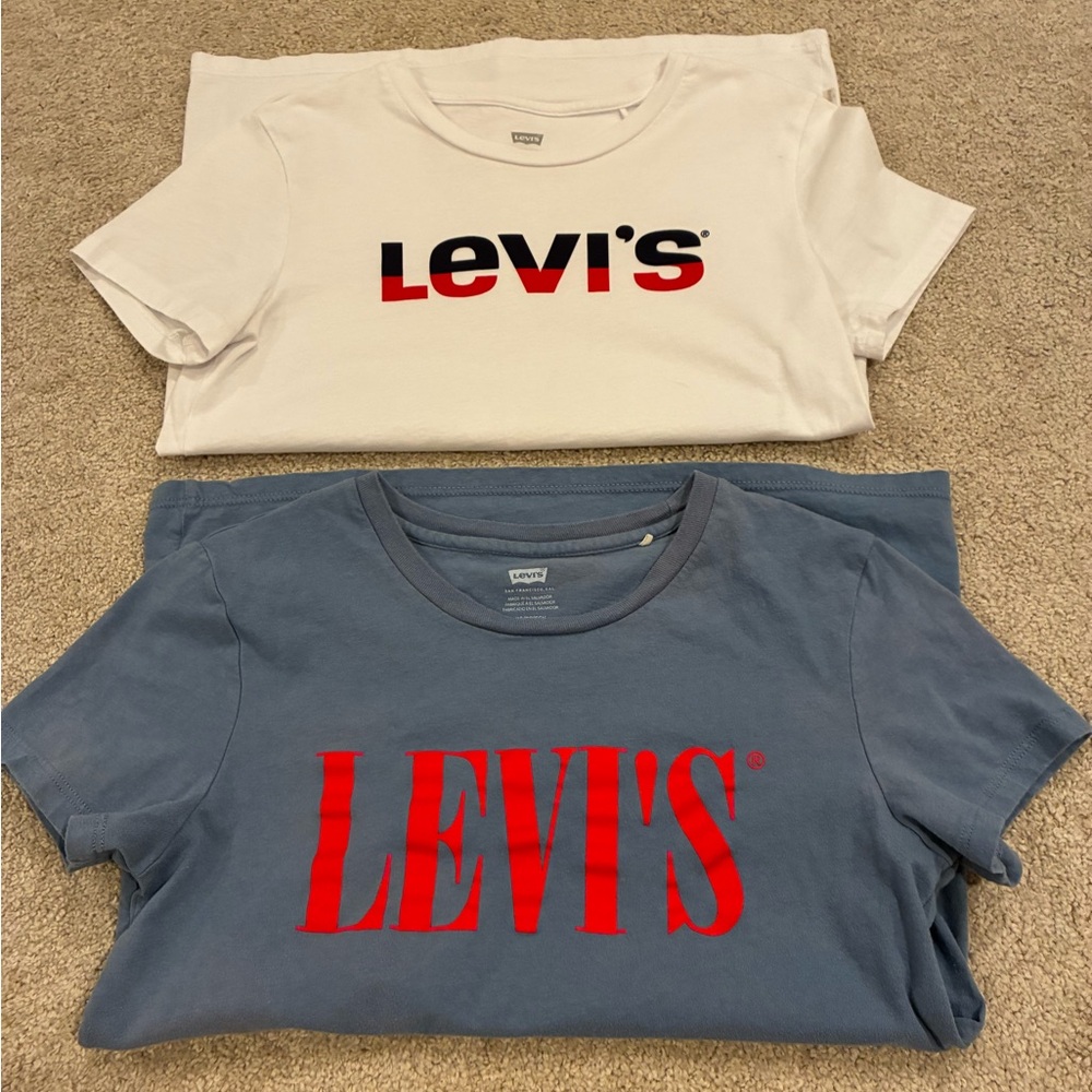 Levi's Graphic T-Shirts Bundle - White and Blue Faded XS